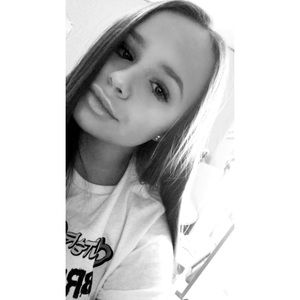 Meet your Posher, Alea